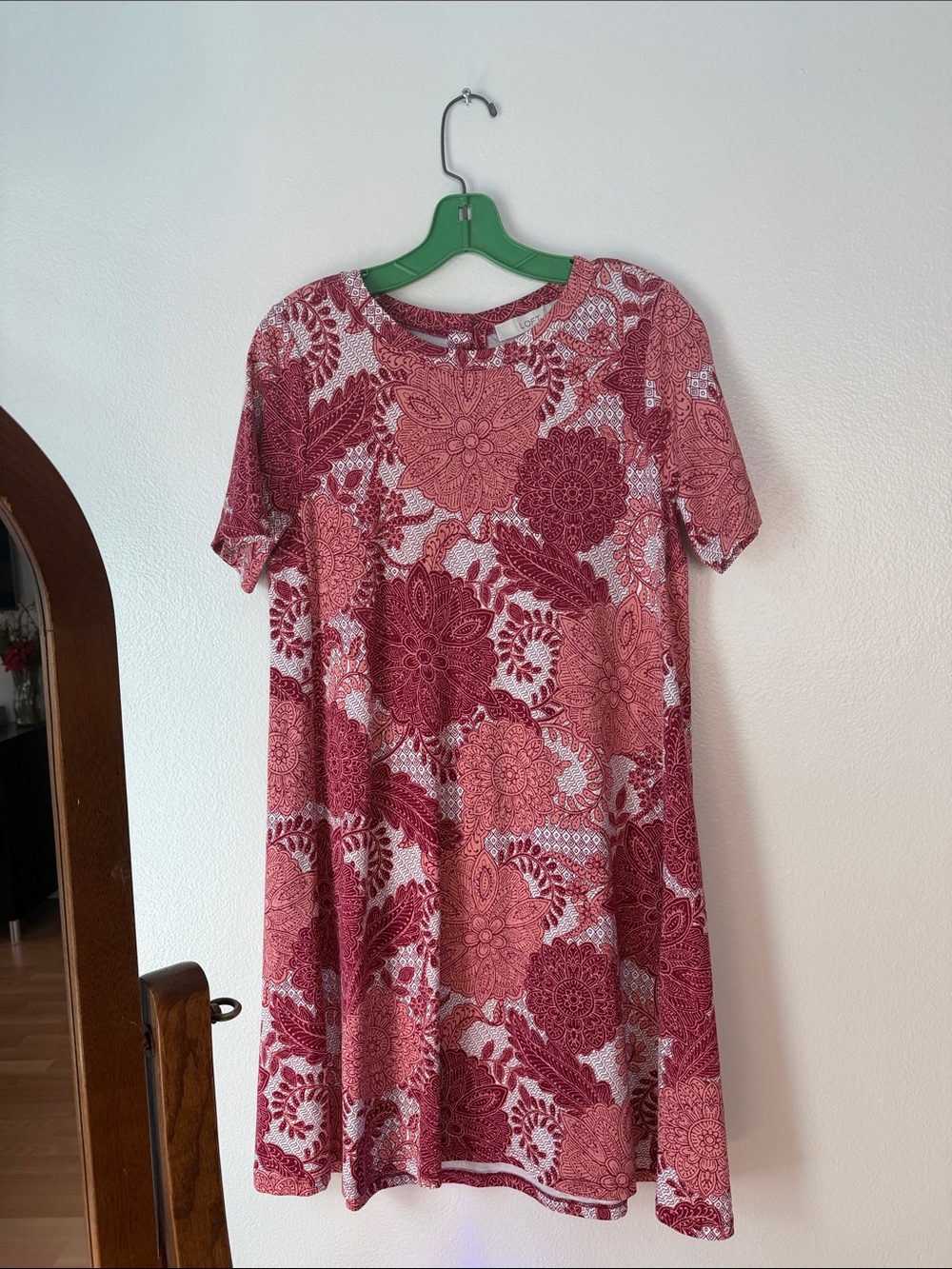 LOFT Rose and Coral Floral Short-Sleeve Swing Transitional Dress